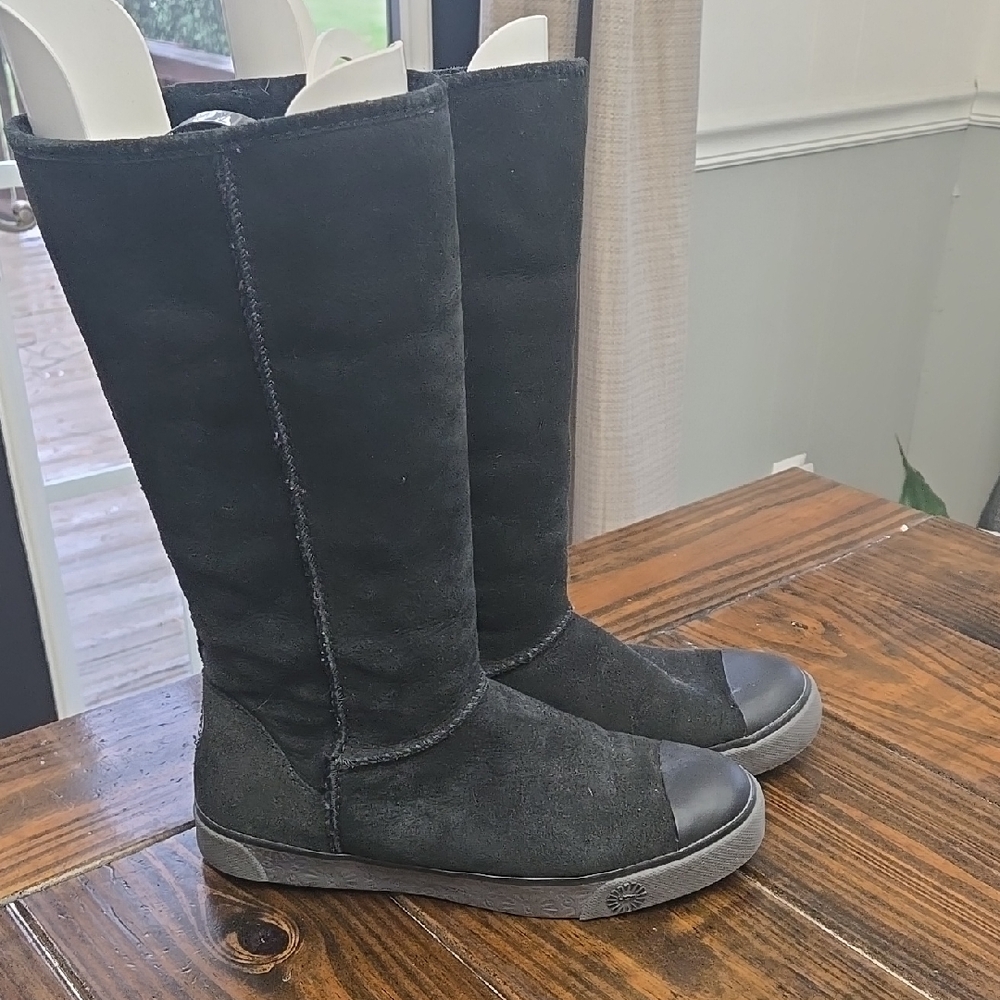 Ugg Black Leather Boots